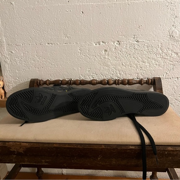 NWOB Adidas 7 Extaball Black Iridescent High Top Sneaker Holographic Basketball - Picture 5 of 6